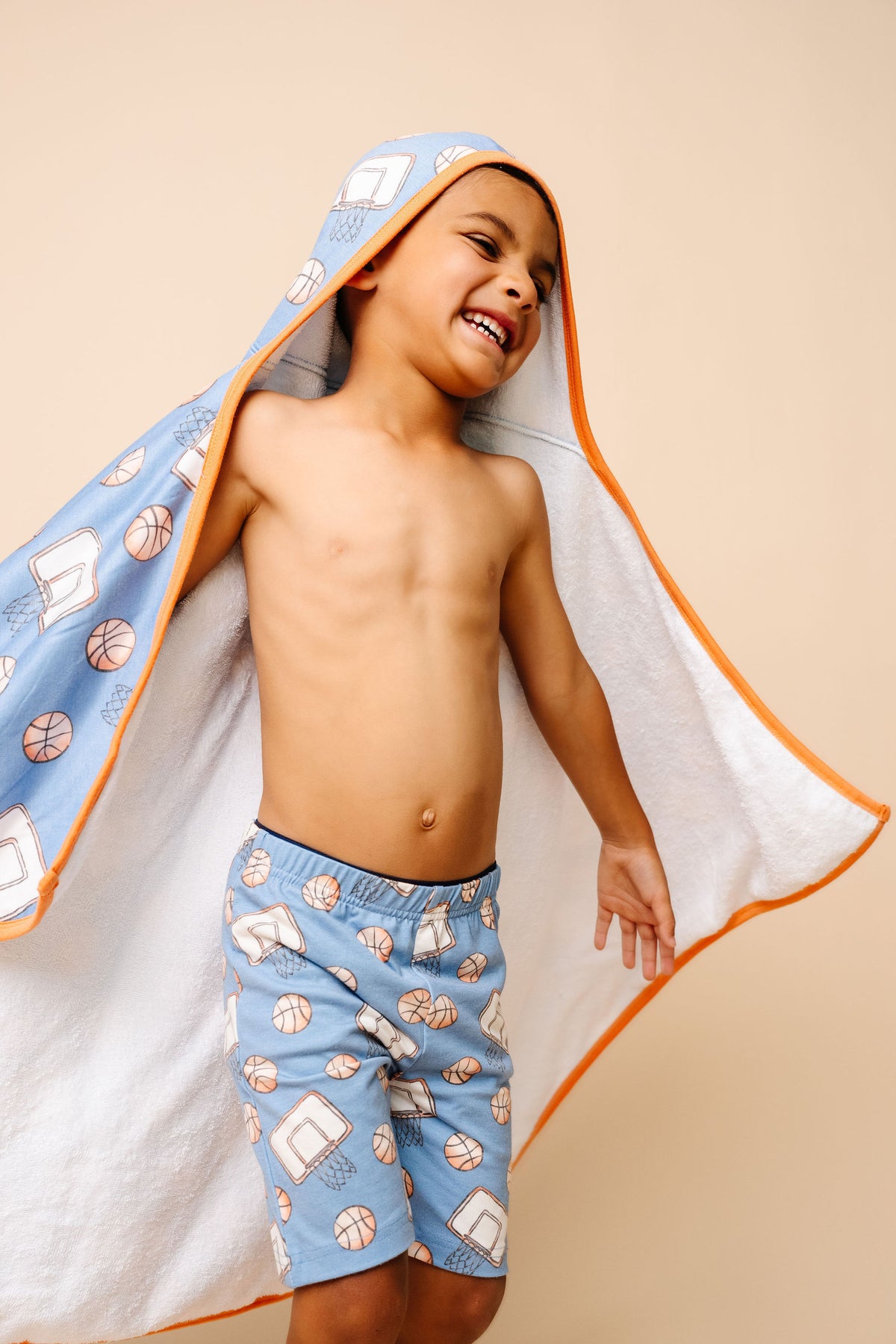 Premium Big Kid Hooded Towel - Dunk