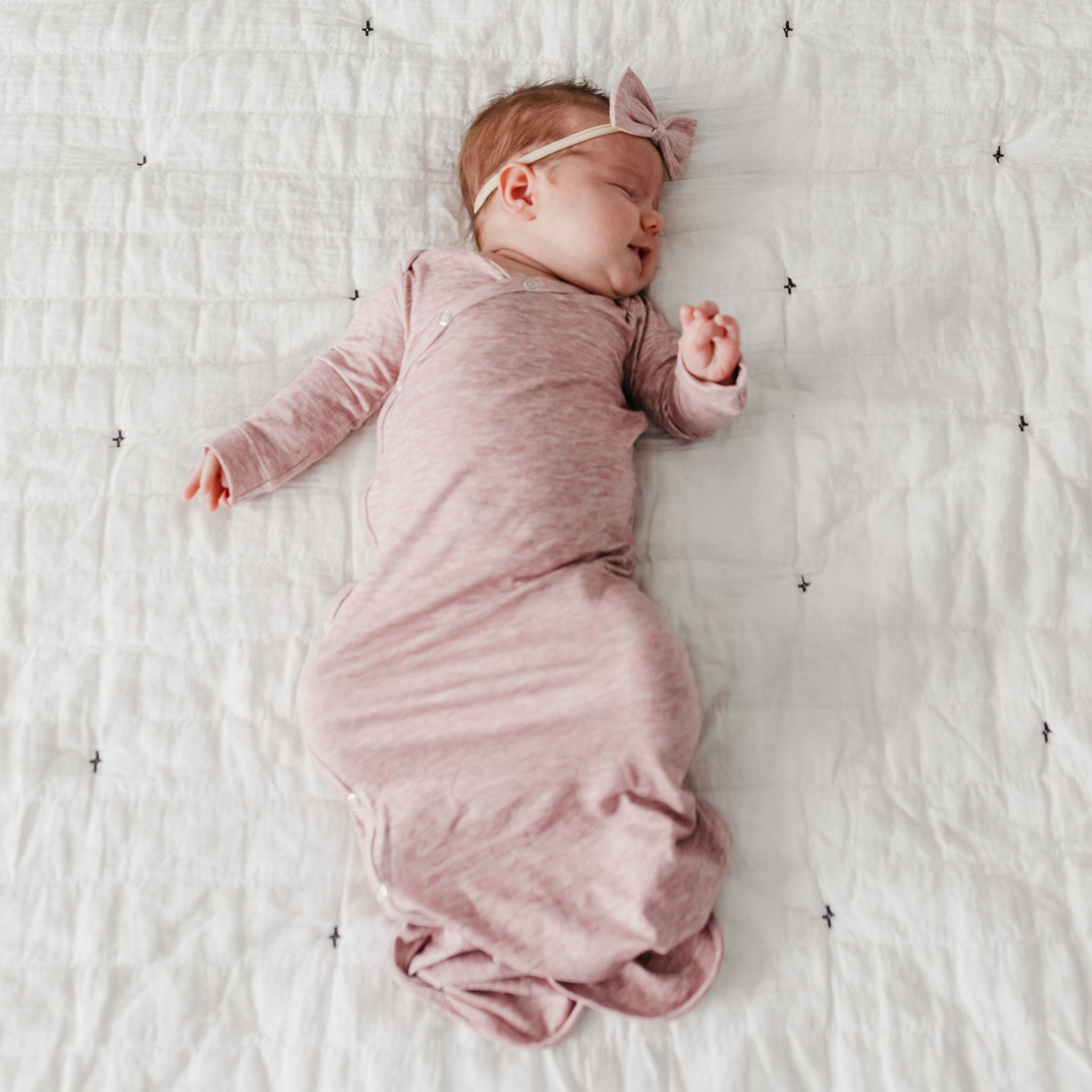 Bowtie Nylon Bow - Maeve