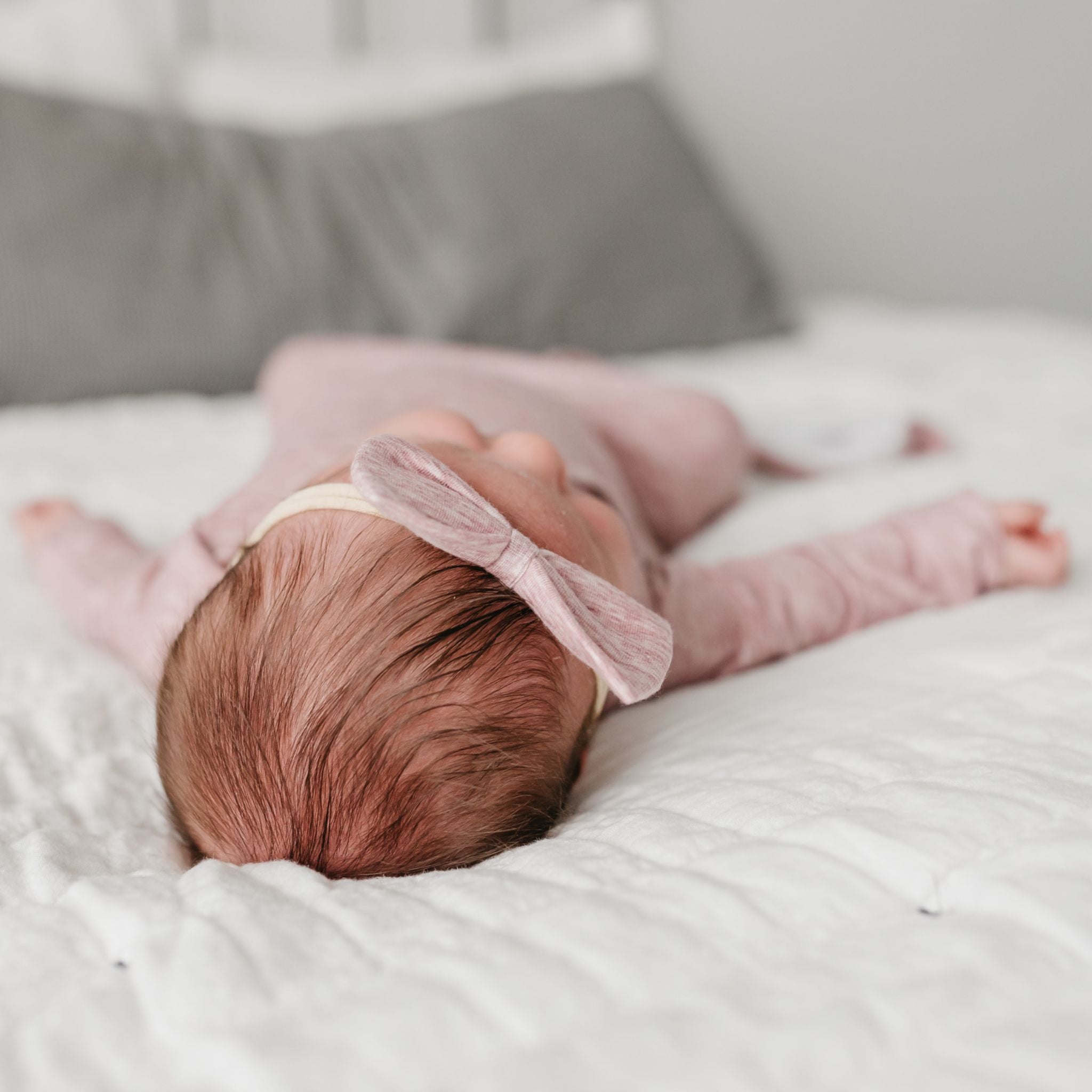 Bowtie Nylon Bow - Maeve