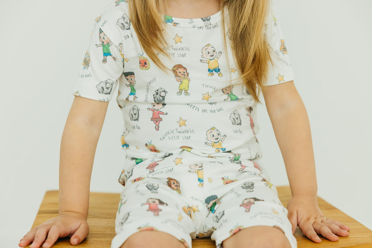 2pc Short Sleeve Pajama Set - CoComelon Friends