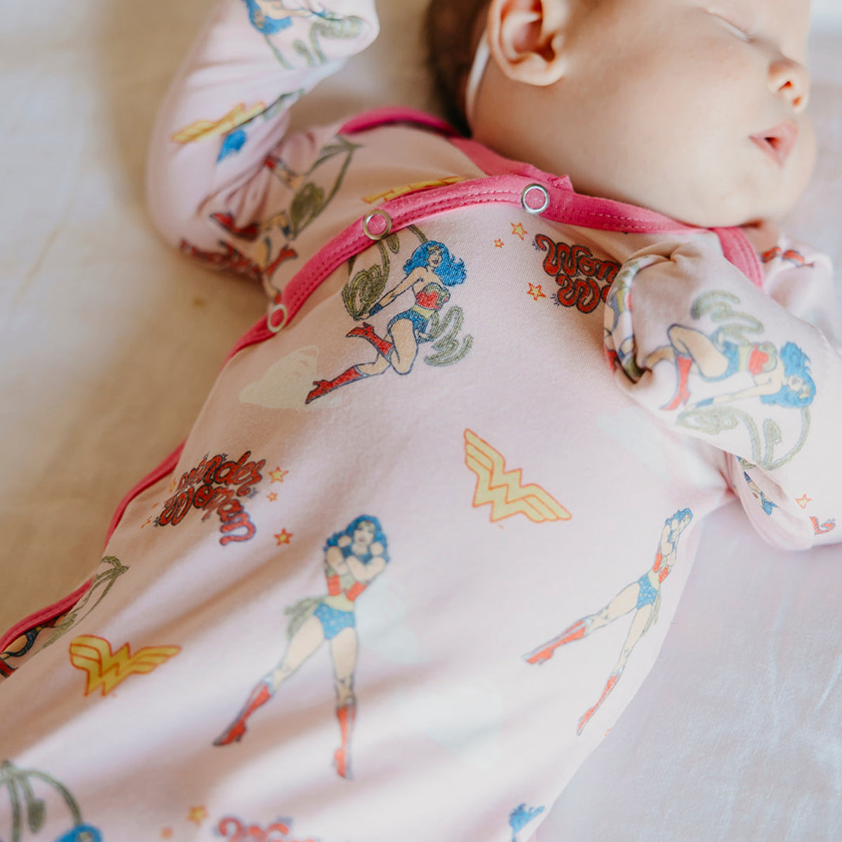 Newborn Knotted Gown - Wonder Woman™