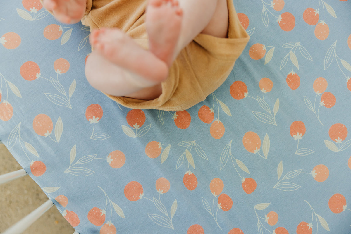 Premium Knit Fitted Crib Sheet - Clementine