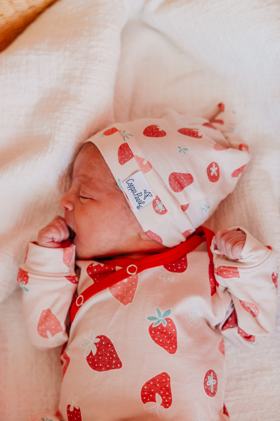 Top Knot Hat - Strawberry