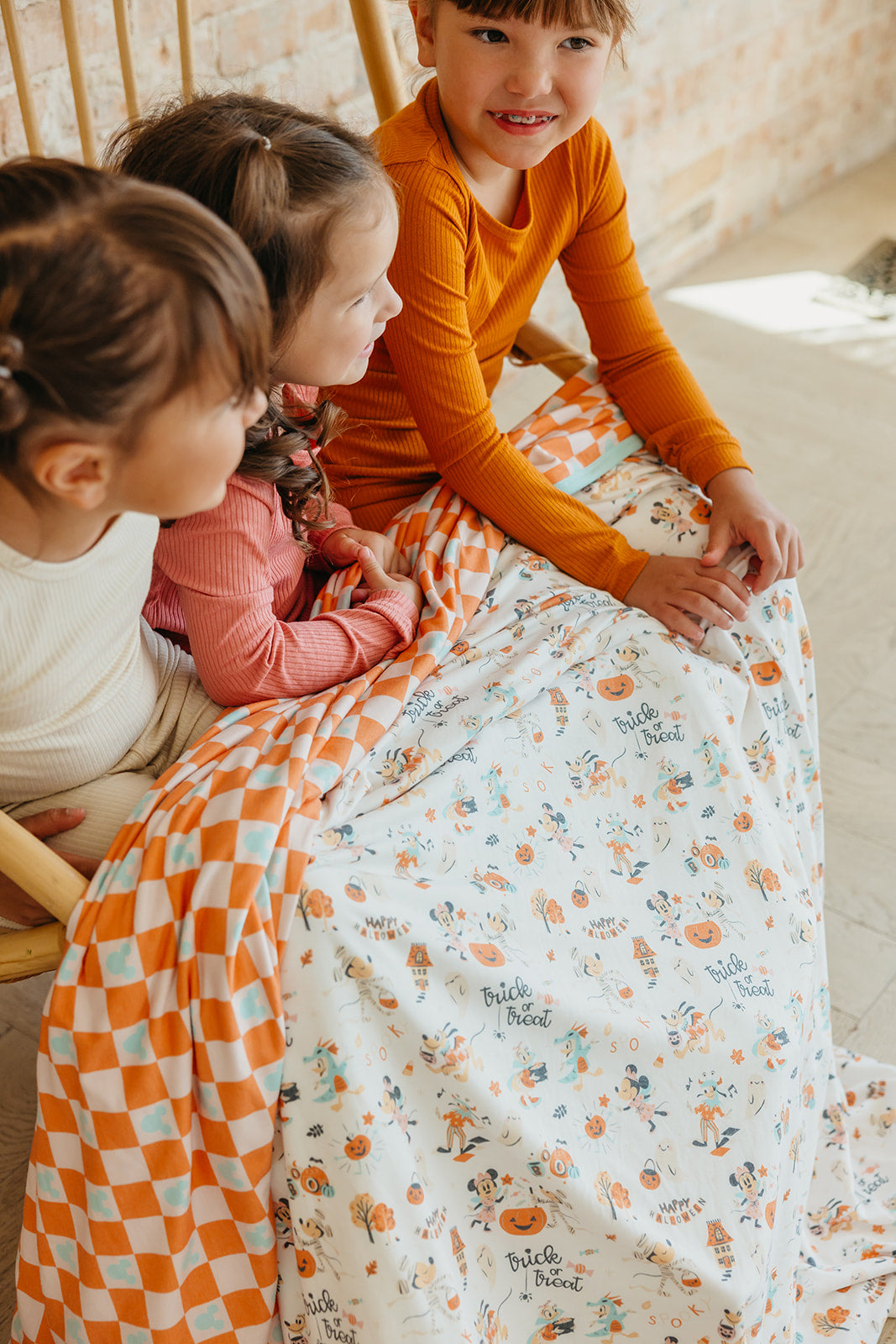 Three-Layer Jumbo Quilt - Mickey Mouse's Boo Bash