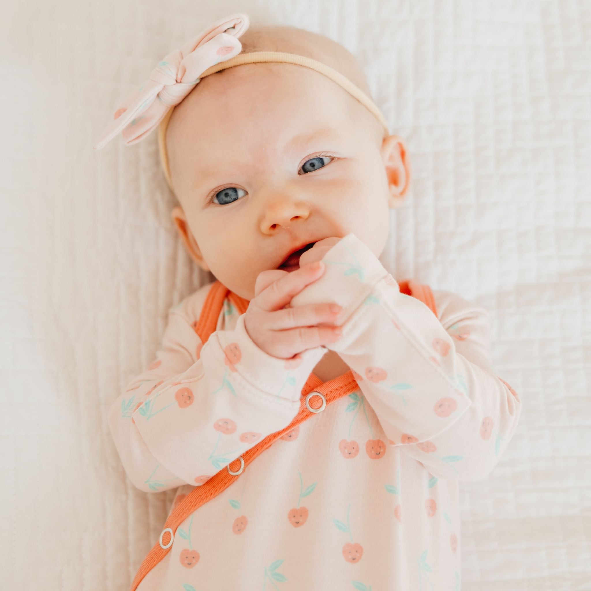 Classic Nylon Bow - Cheery