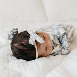 Classic_Nylon_Bow_Lacie_1