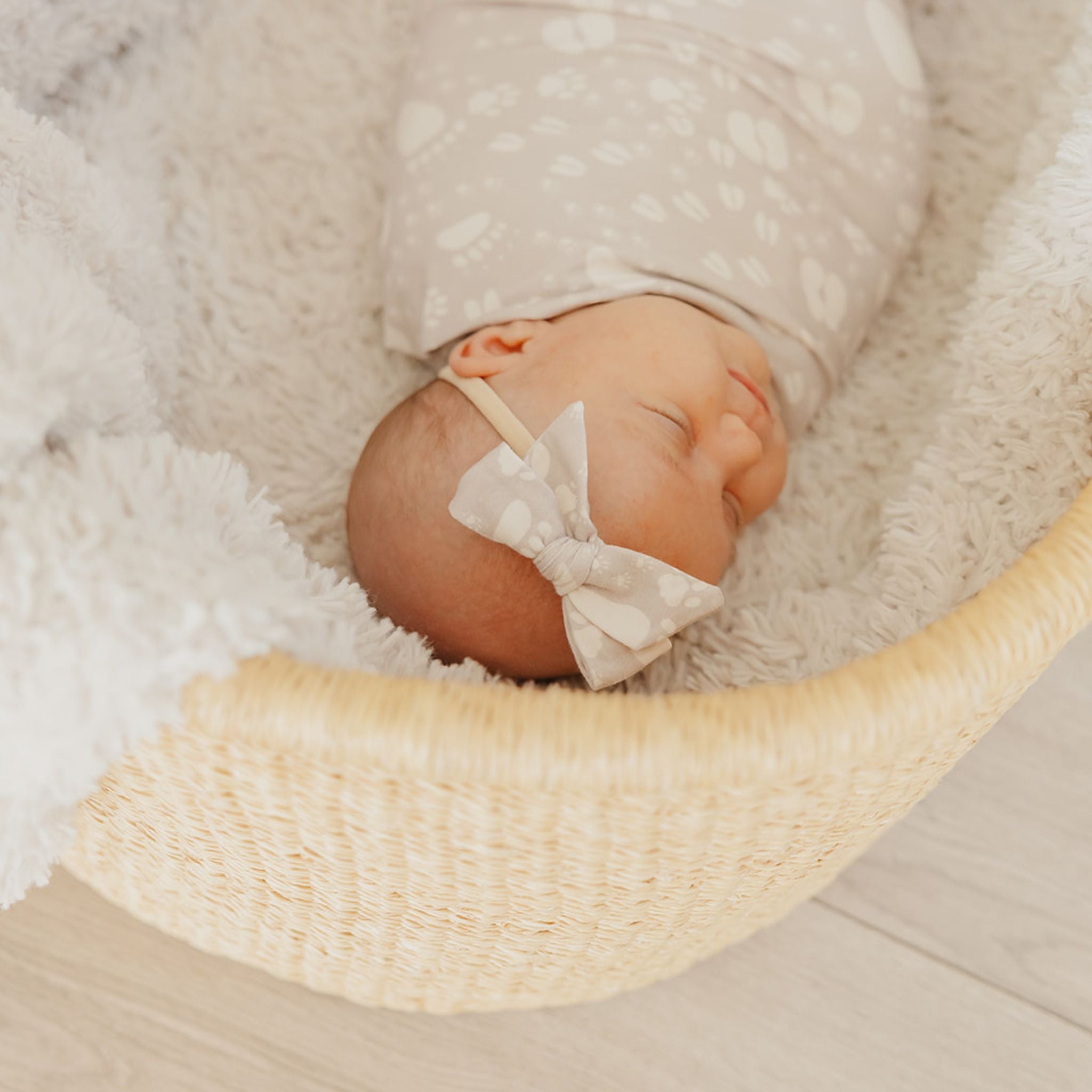 Classic Nylon Bow - Tracker