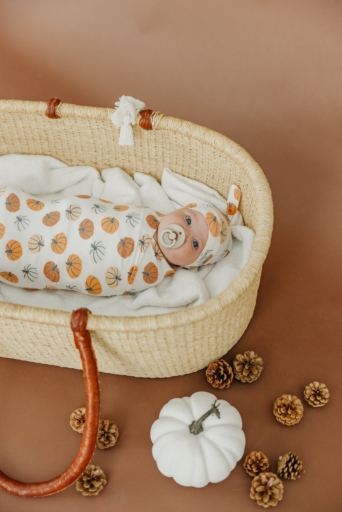 Knit Swaddle Blanket - Karver