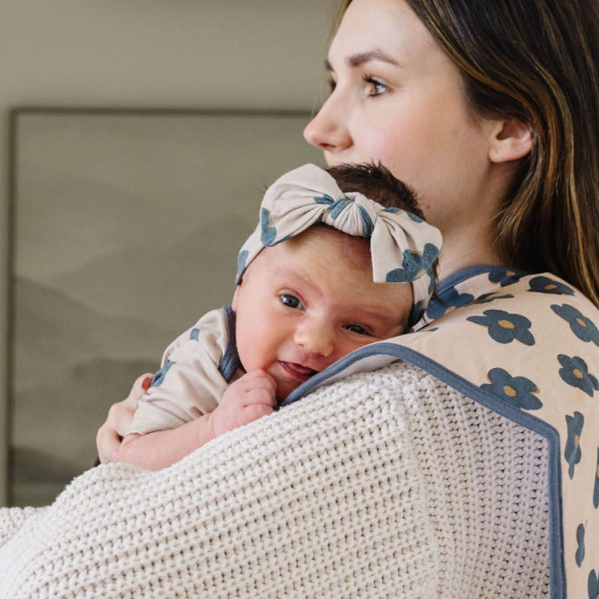 Knit Headband Bow - Gemma In Tan