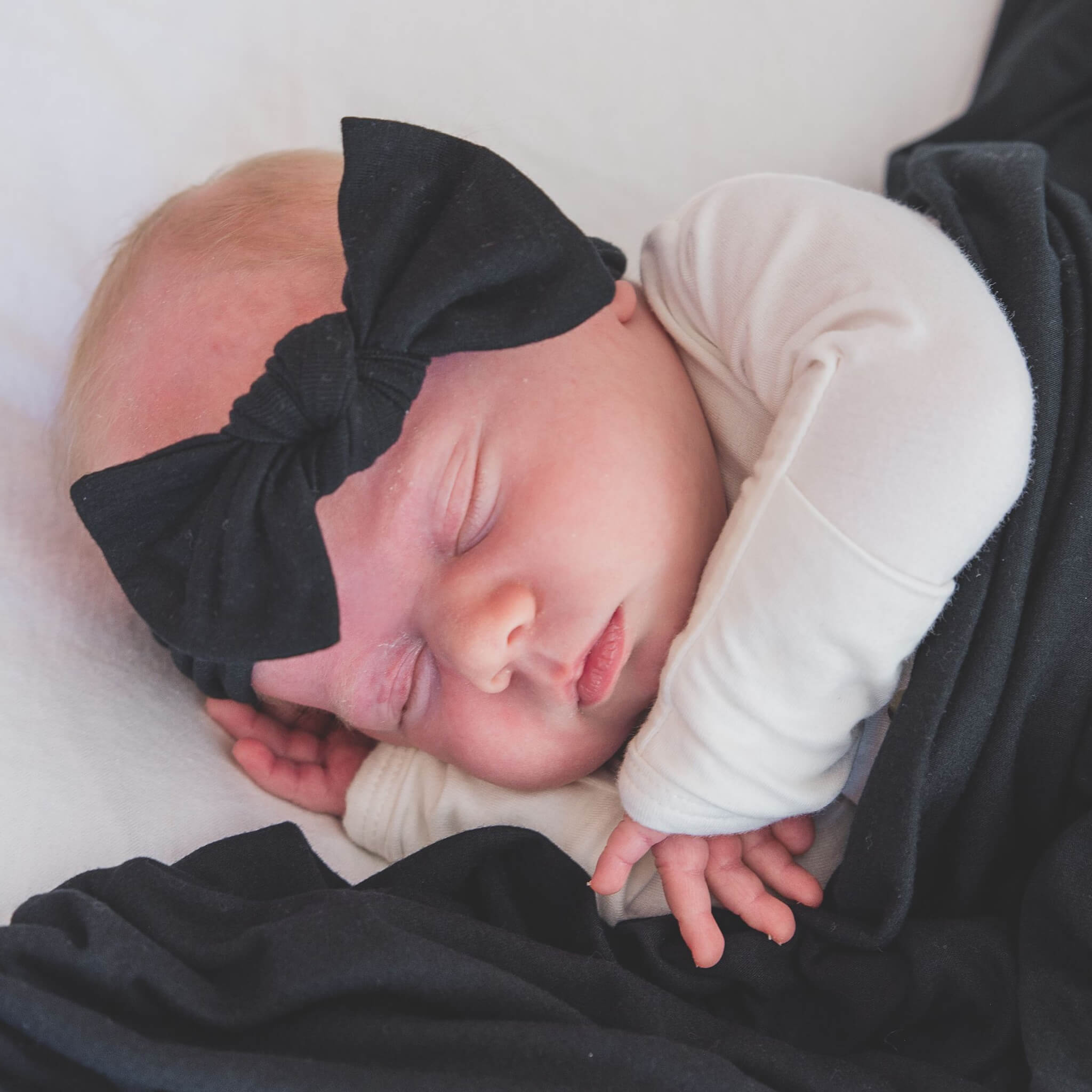 Knit Headband Bow - Midnight