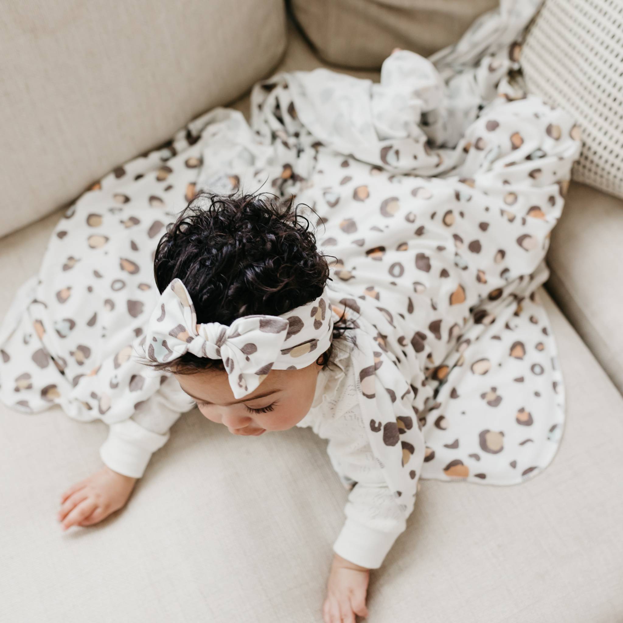 Knit Headband Bow - Millie