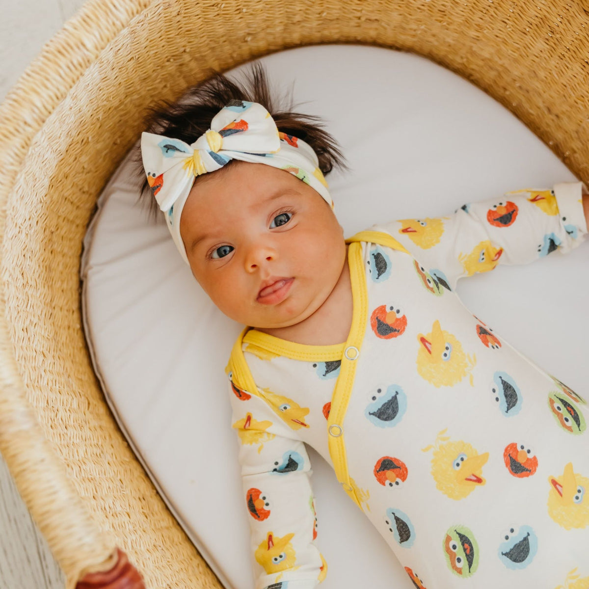 Knit Headband Bow - Sesame Scribbles