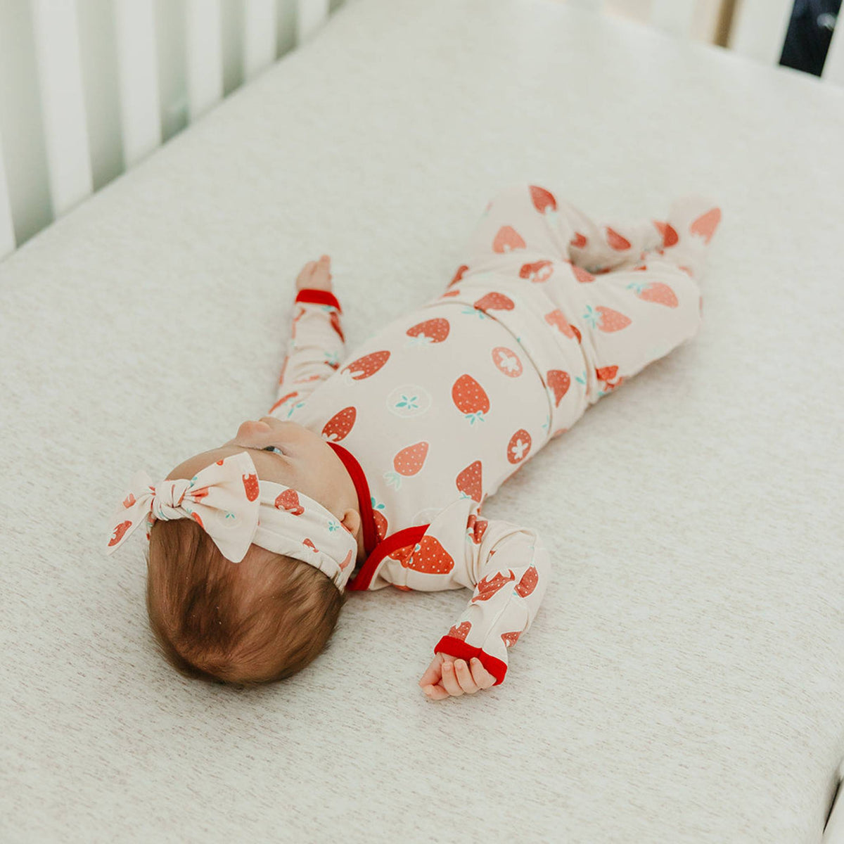 Knit Headband Bow - Strawberry