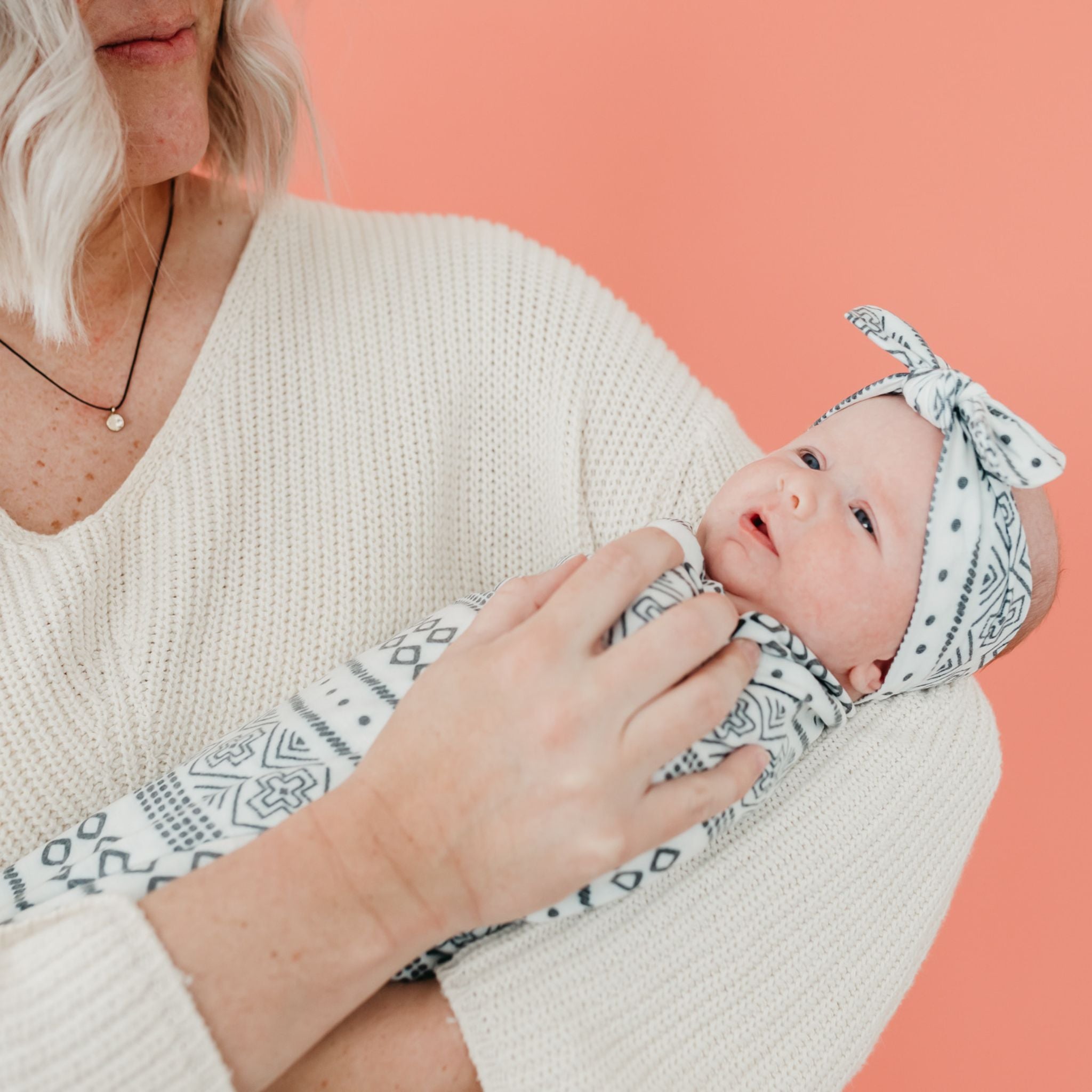 Knit Headband Bow - Westyn