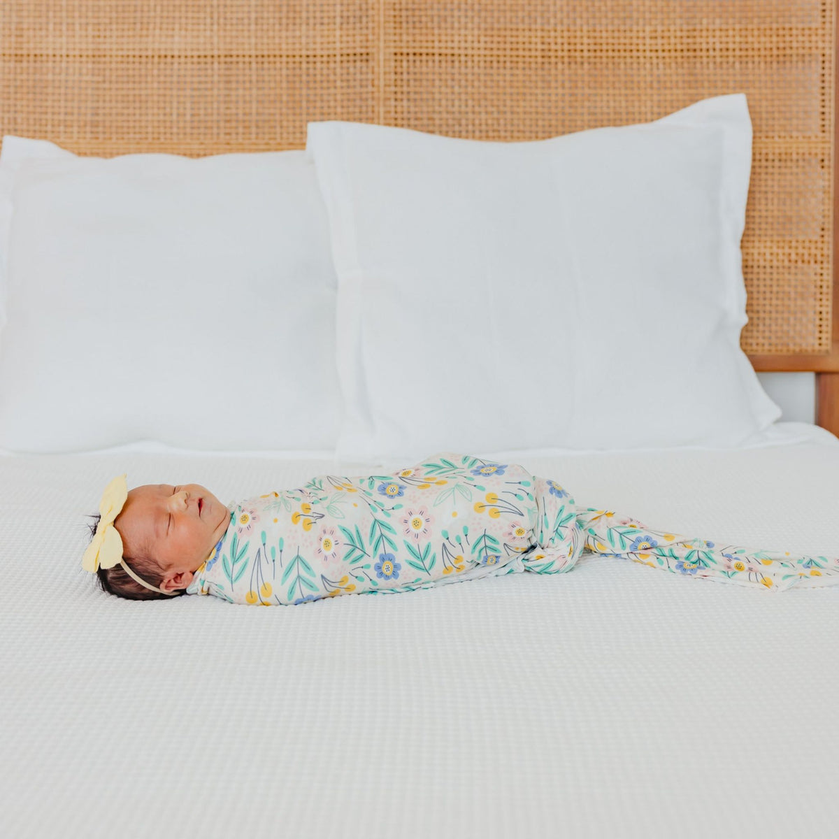 Knit Swaddle Blanket - Clara