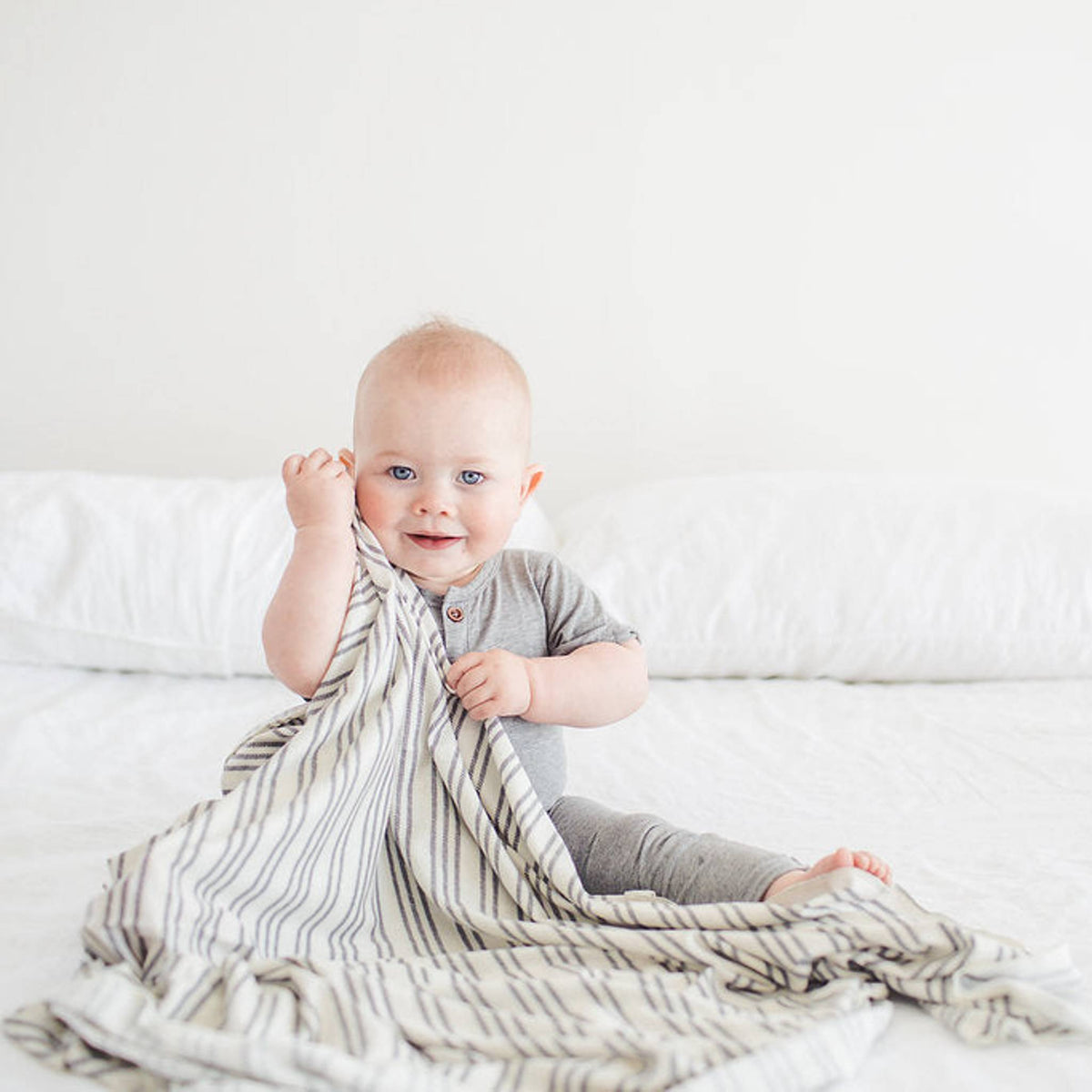 Knit Swaddle Blanket - Midtown