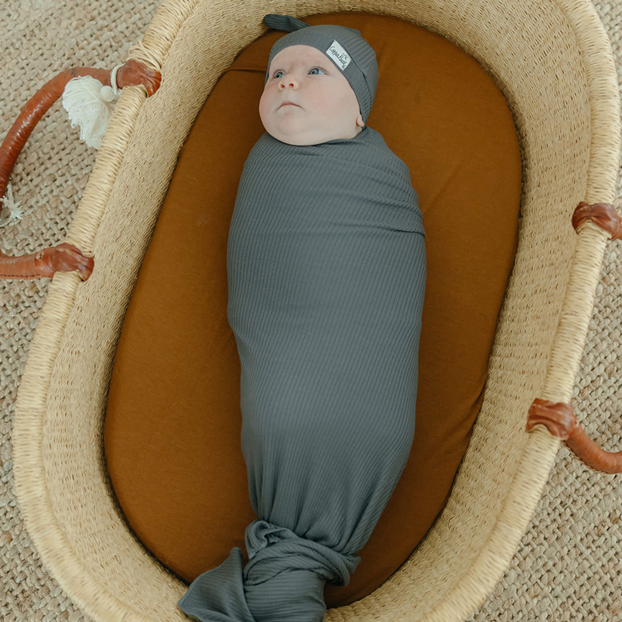Rib Knit Swaddle Blanket - Moss