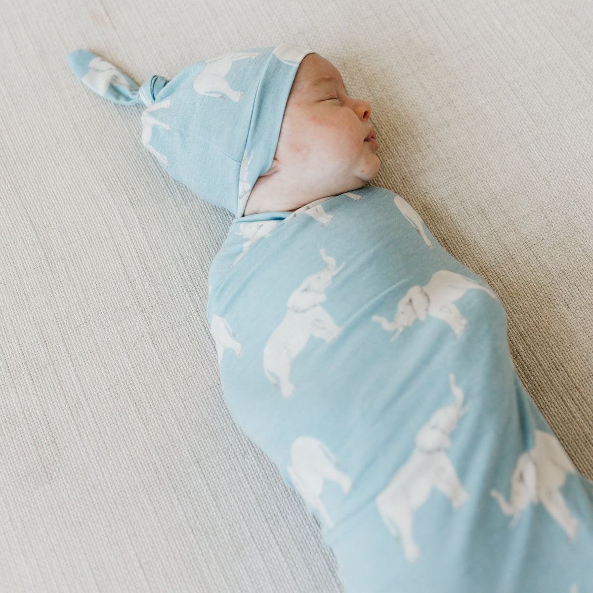 Knit Swaddle Blanket - Peanut