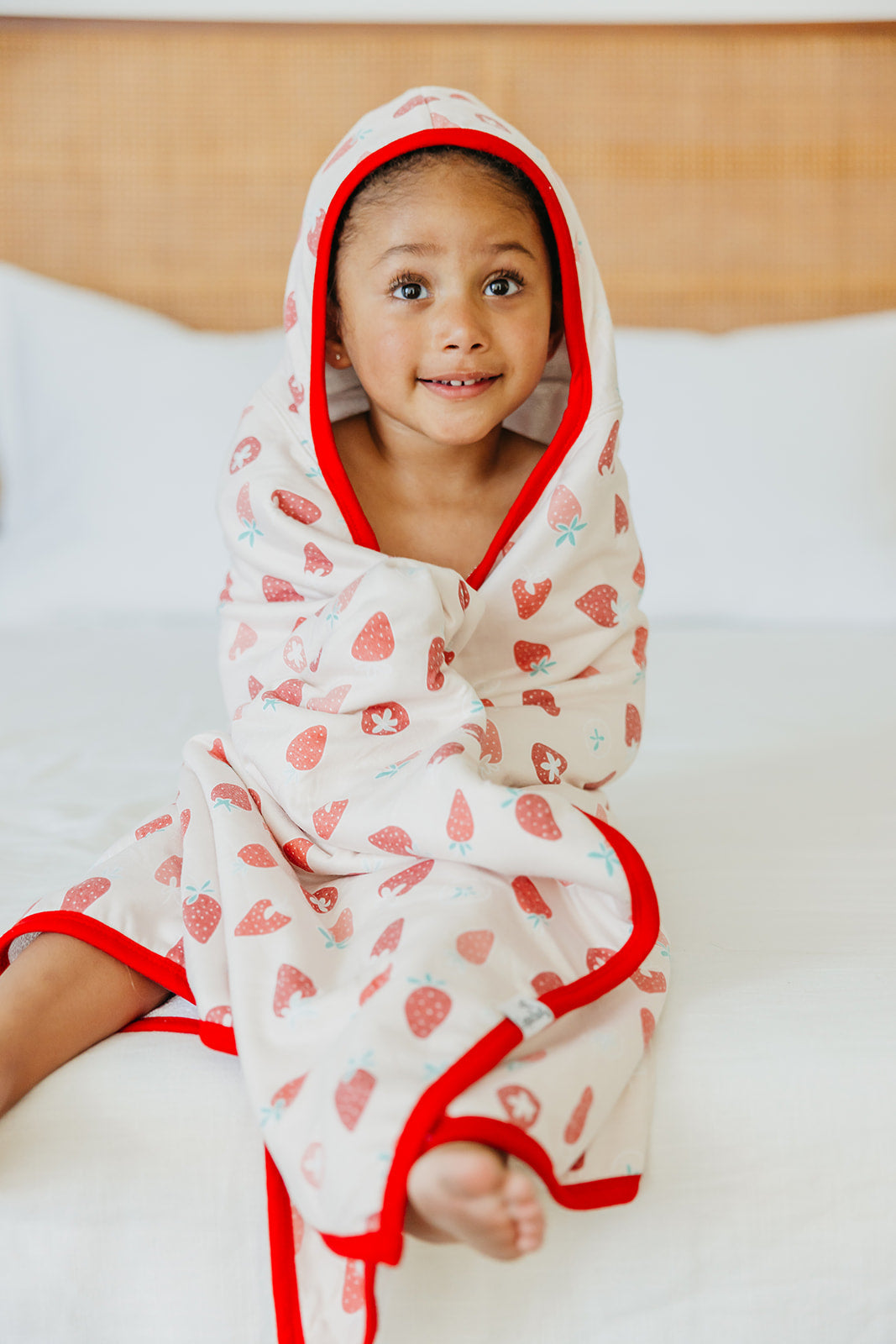 Premium Big Kid Hooded Towel - Strawberry