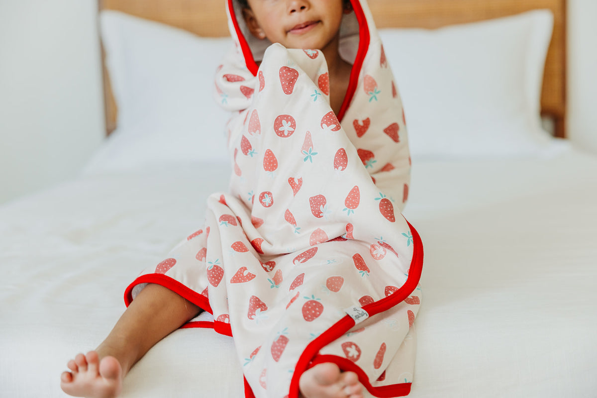 Premium Big Kid Hooded Towel - Strawberry