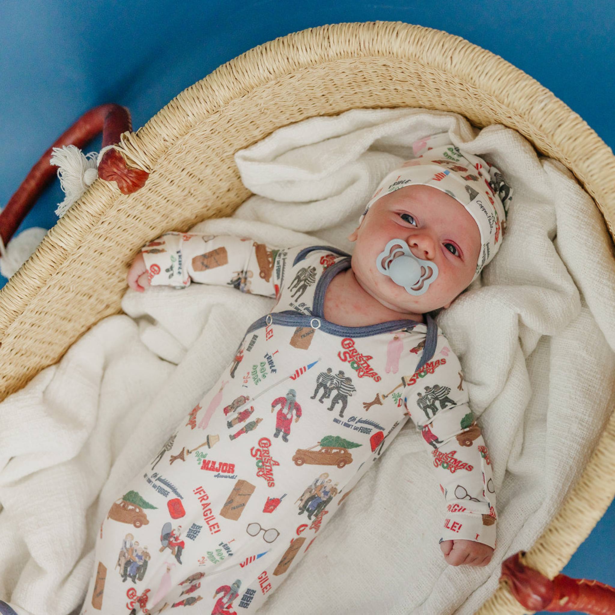 Newborn Knotted Gown - A Christmas Story