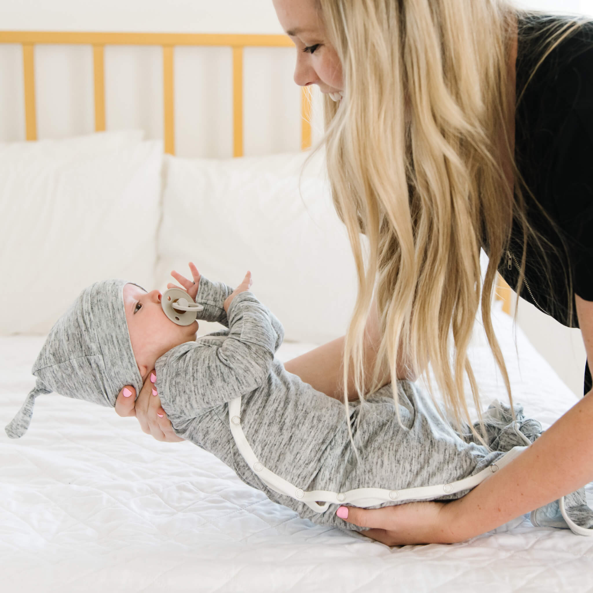 Newborn Knotted Gown - Asher