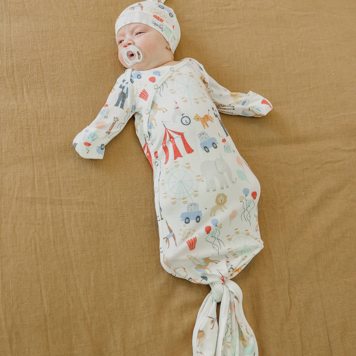 Newborn Knotted Gown - Bailey