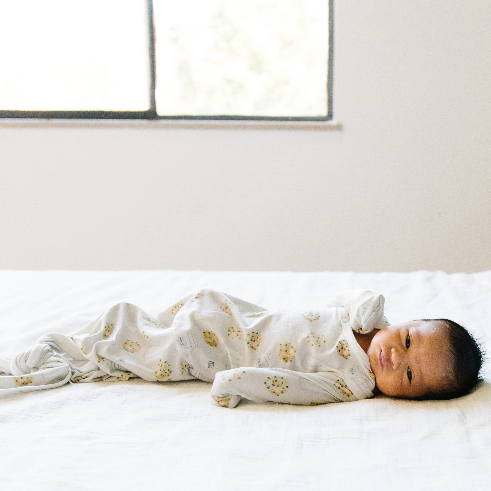 Newborn Knotted Gown - Chip