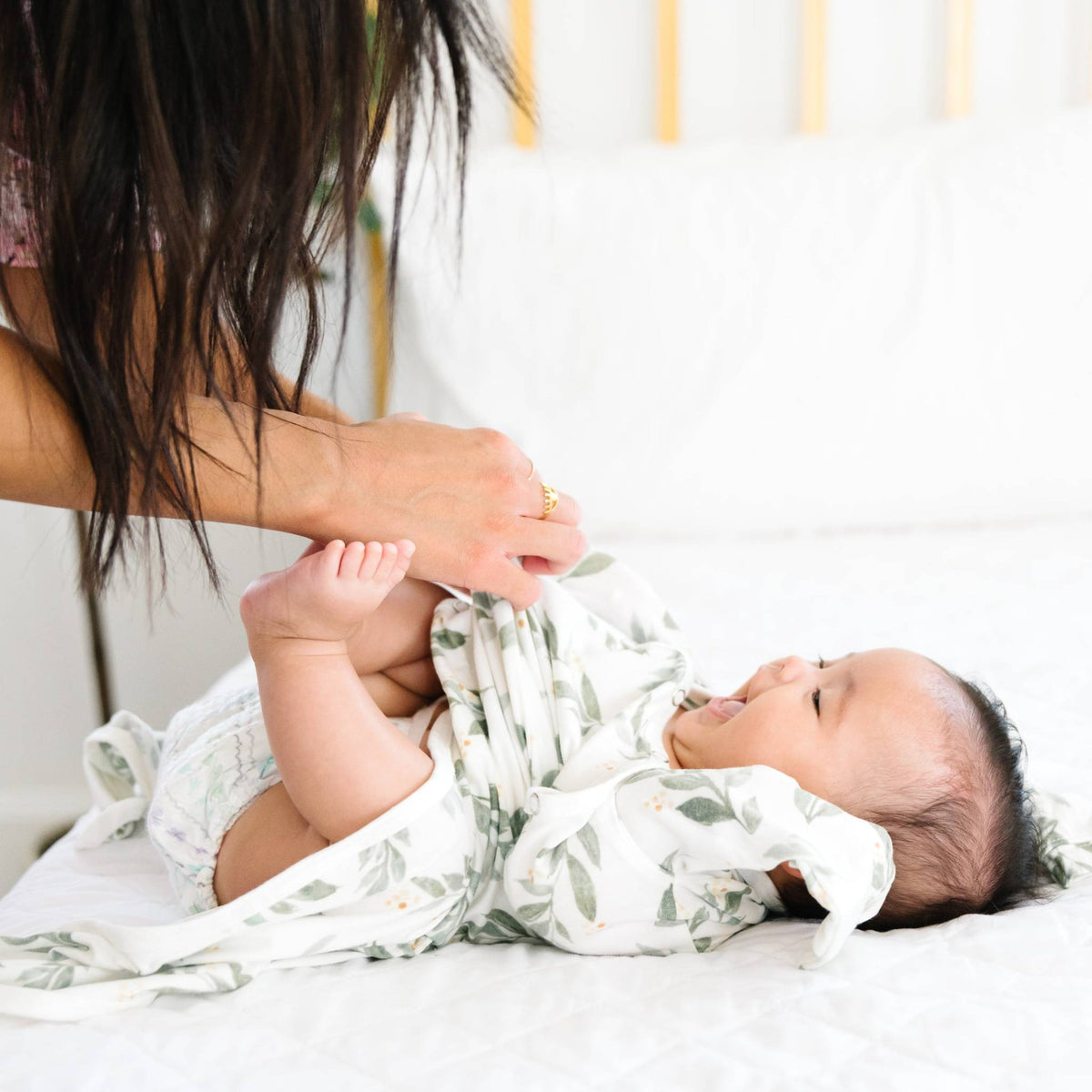 Newborn Knotted Gown - Fern