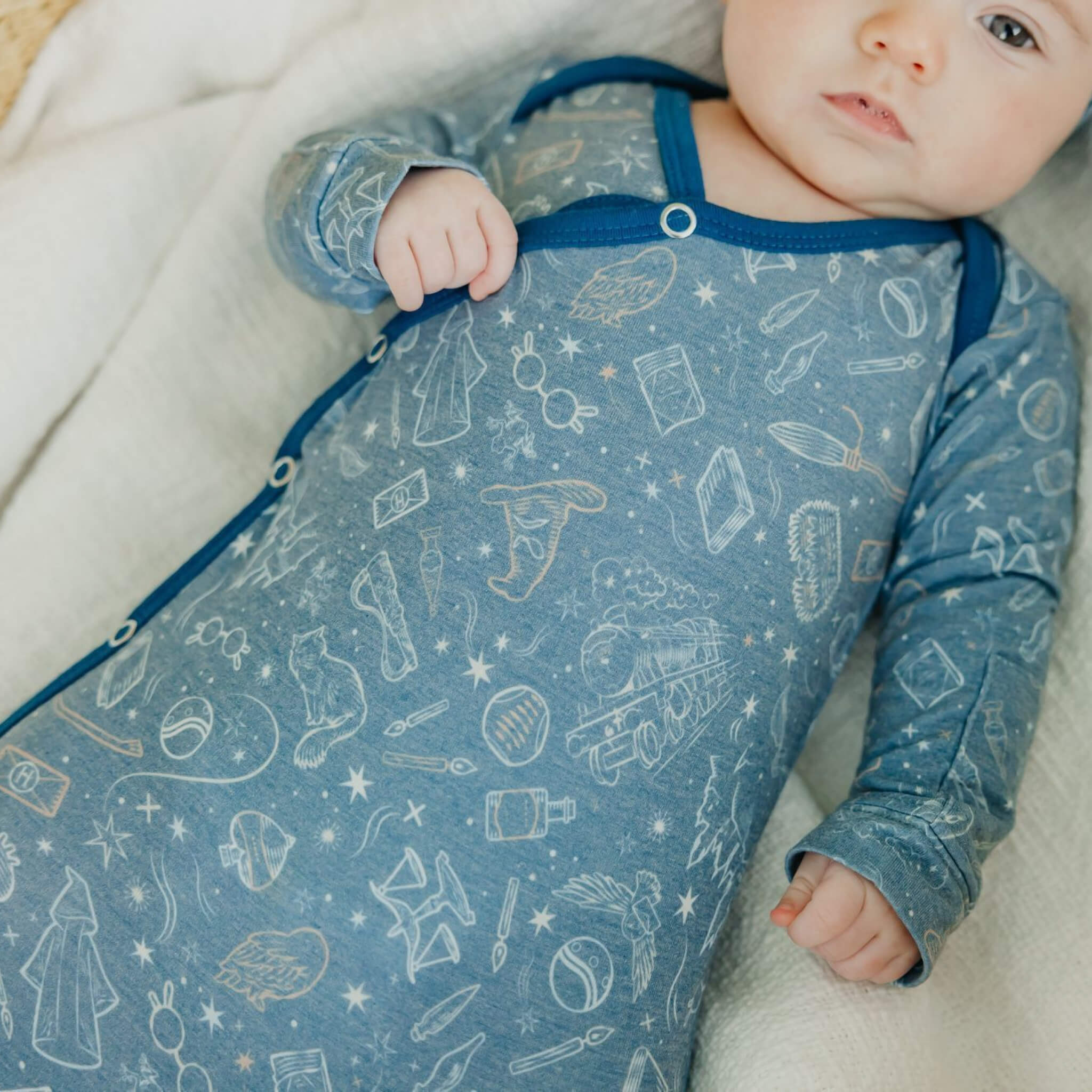 Newborn Knotted Gown - Hogwarts™