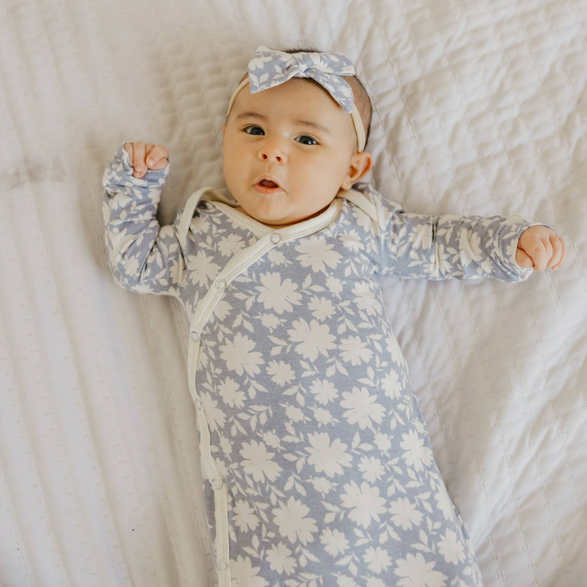 Newborn Knotted Gown - Lacie