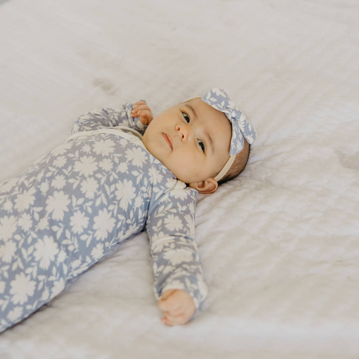 Newborn Knotted Gown - Lacie