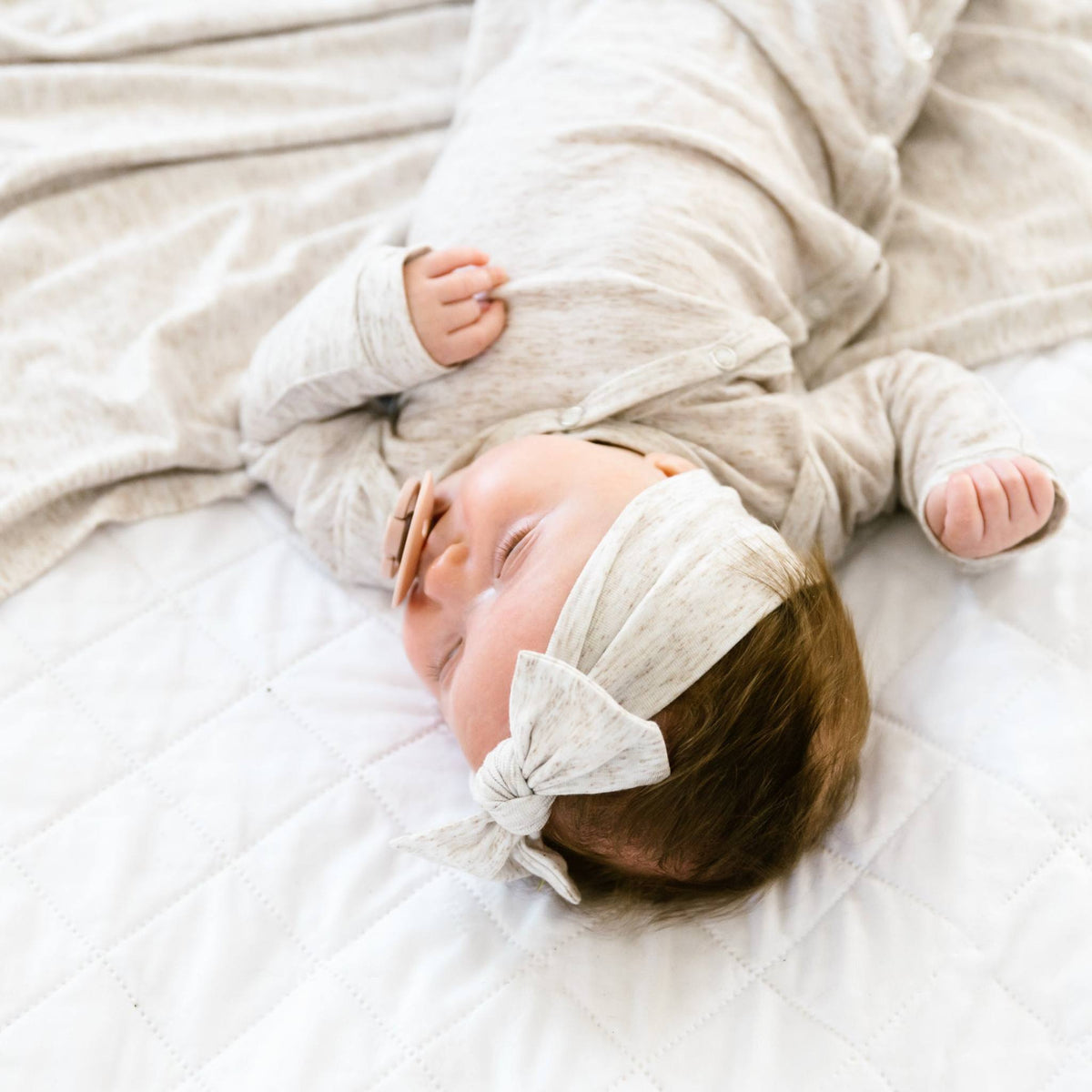 Newborn Knotted Gown - Oat