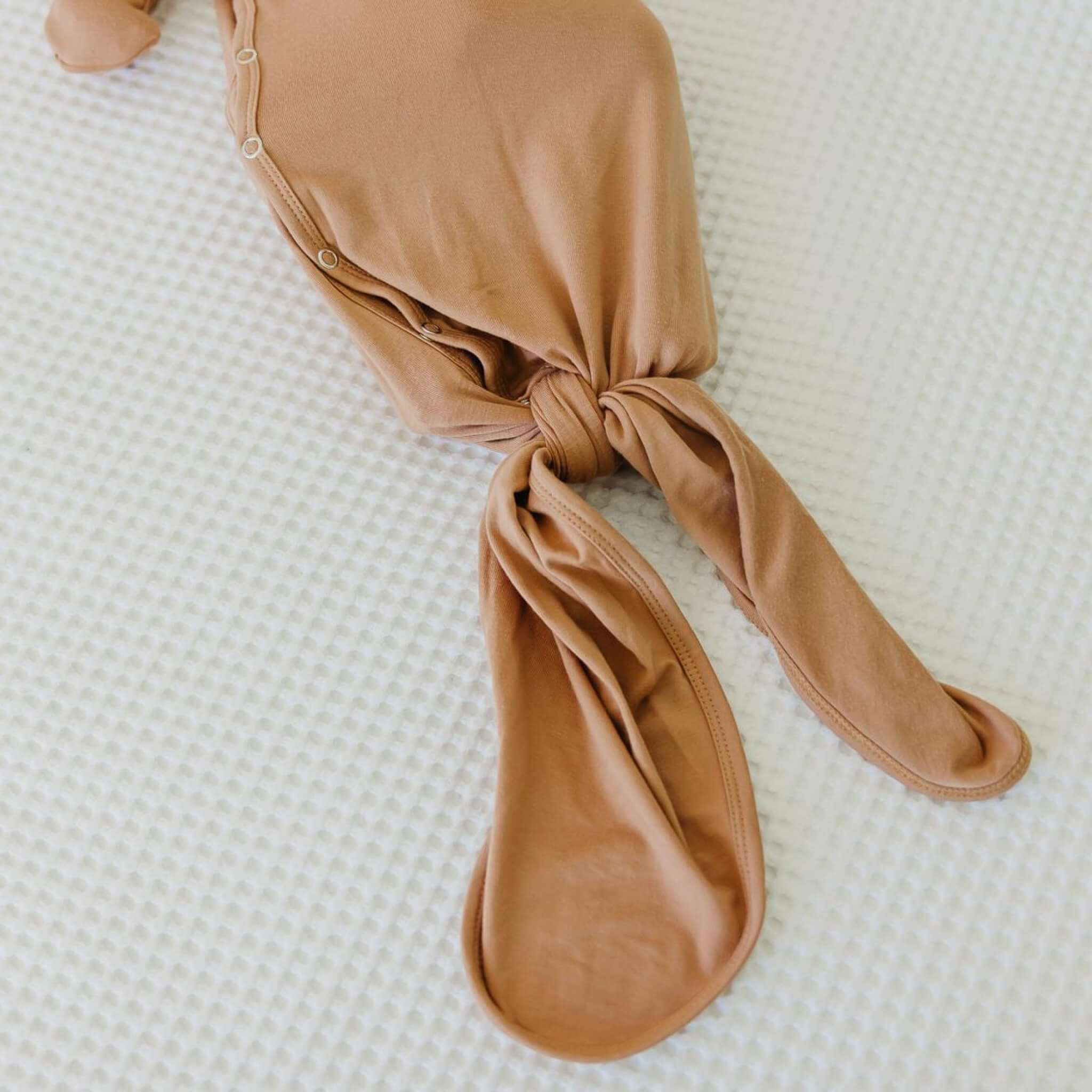 Newborn Knotted Gown - Nova