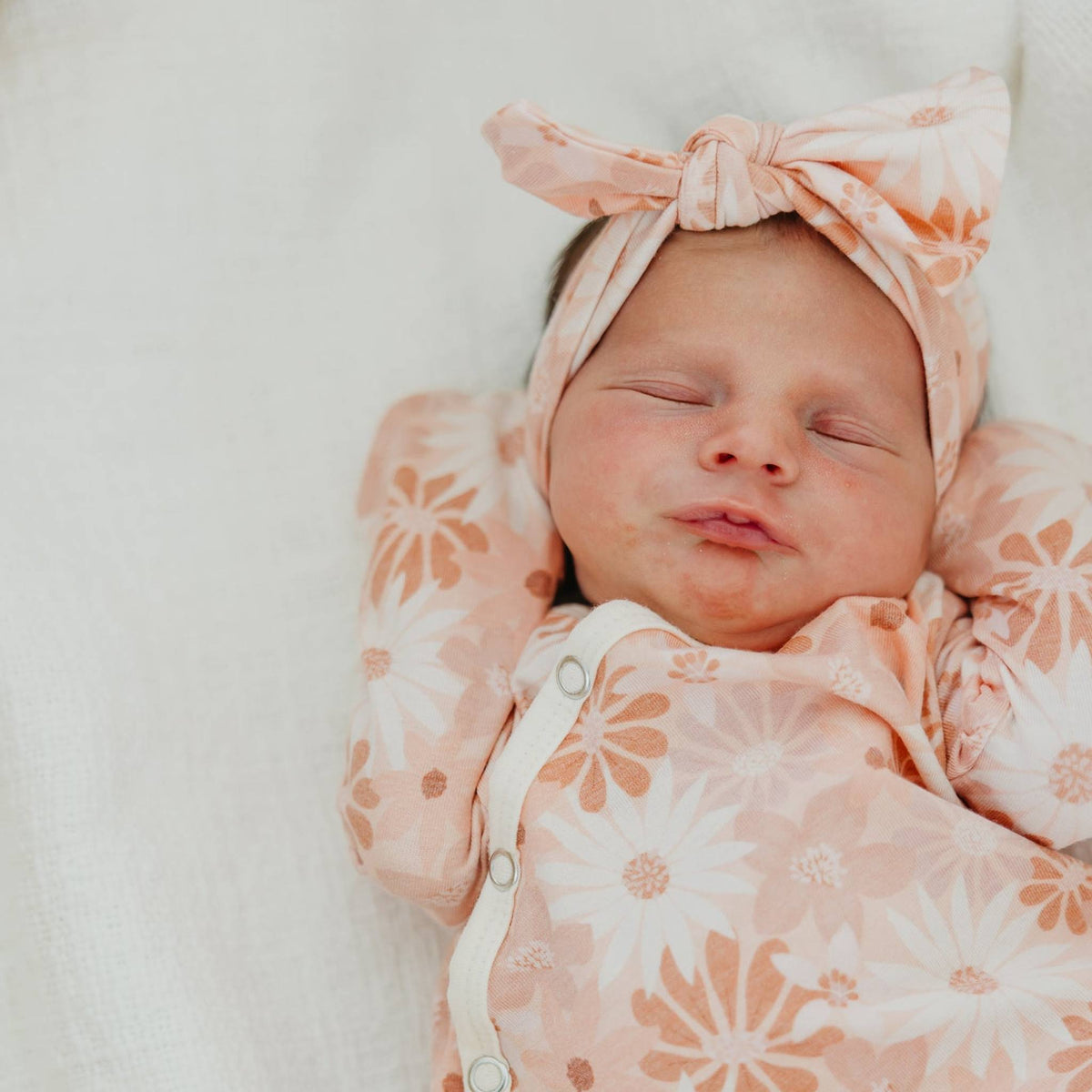 Newborn Knotted Gown - Penny