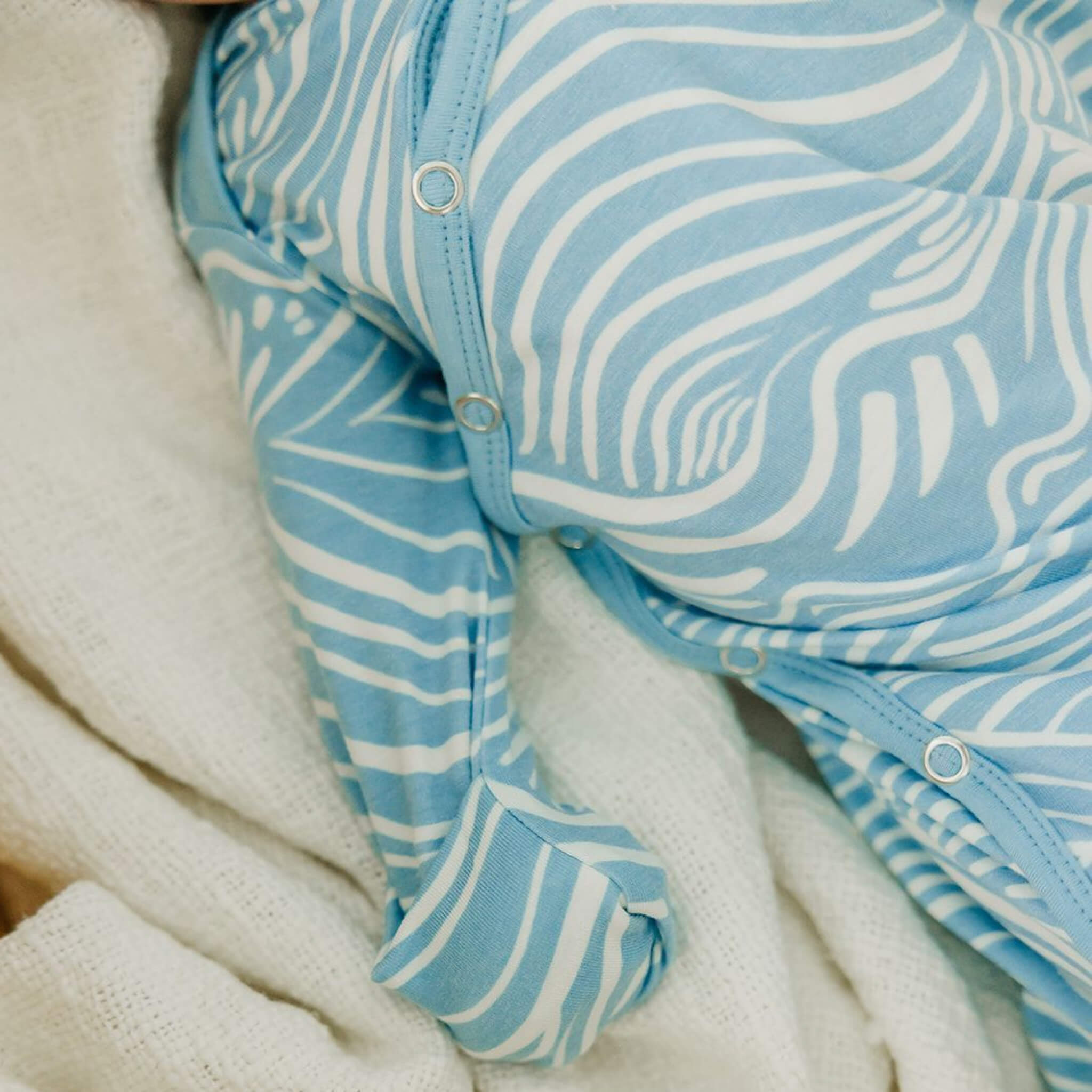 Newborn Knotted Gown - Surf