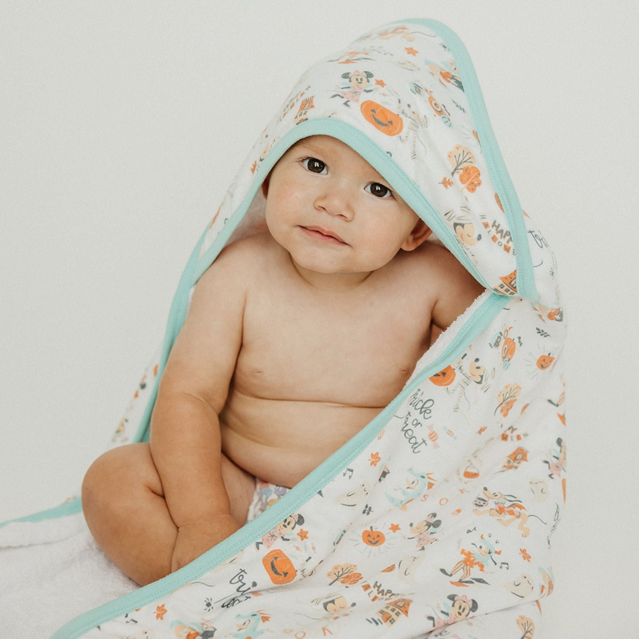 Premium Baby Knit Hooded Towel - Mickey Mouse's Boo Bash