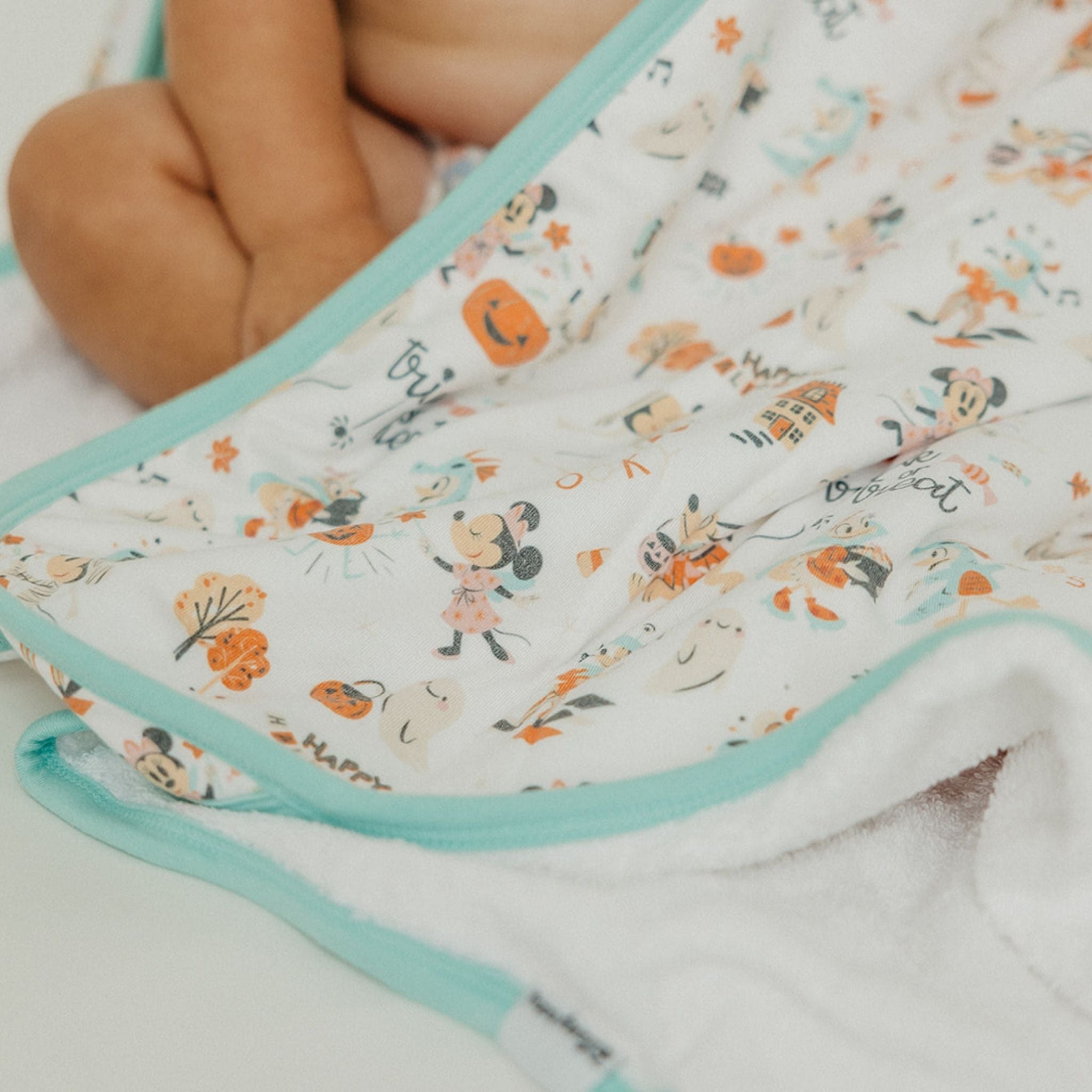 Premium Baby Knit Hooded Towel - Mickey Mouse's Boo Bash