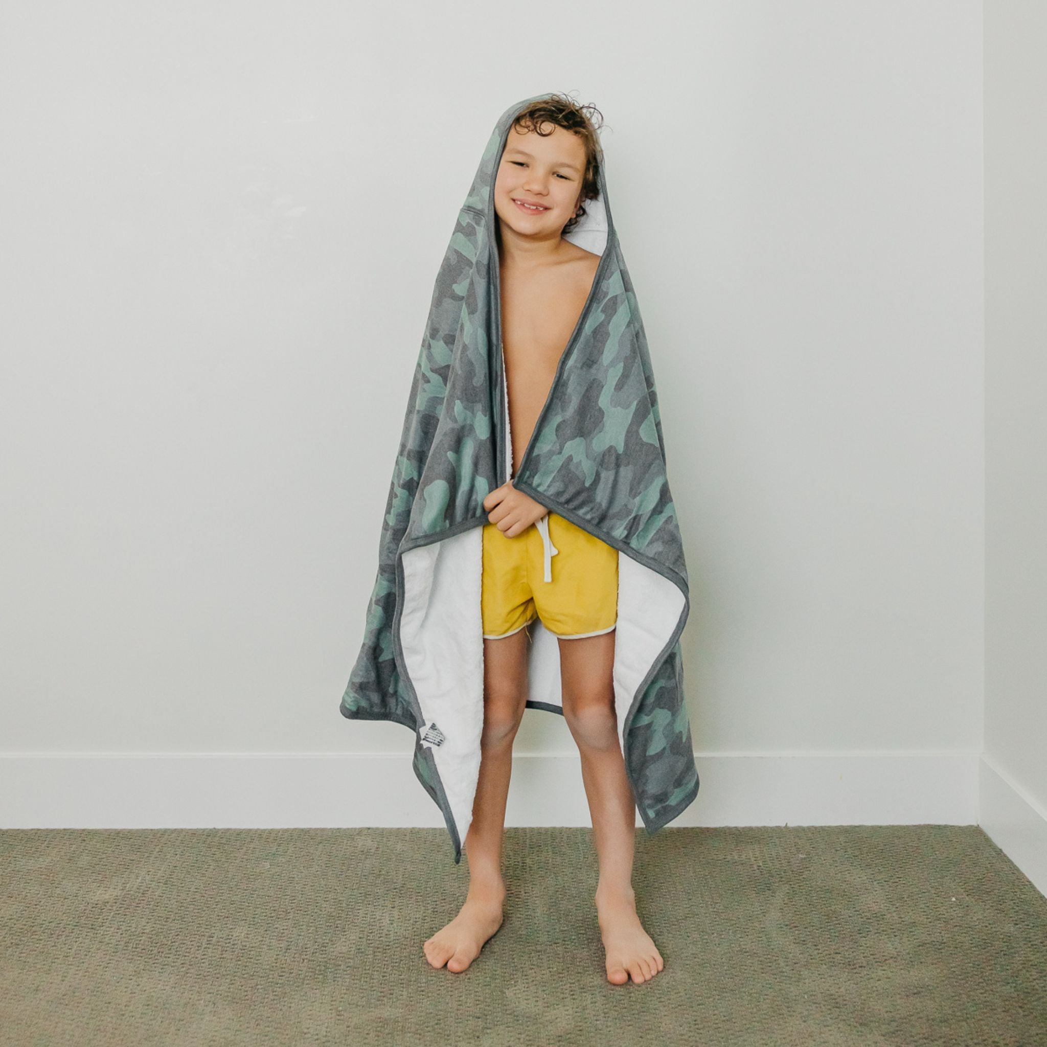 Premium Big Kid Hooded Towel - Hunter