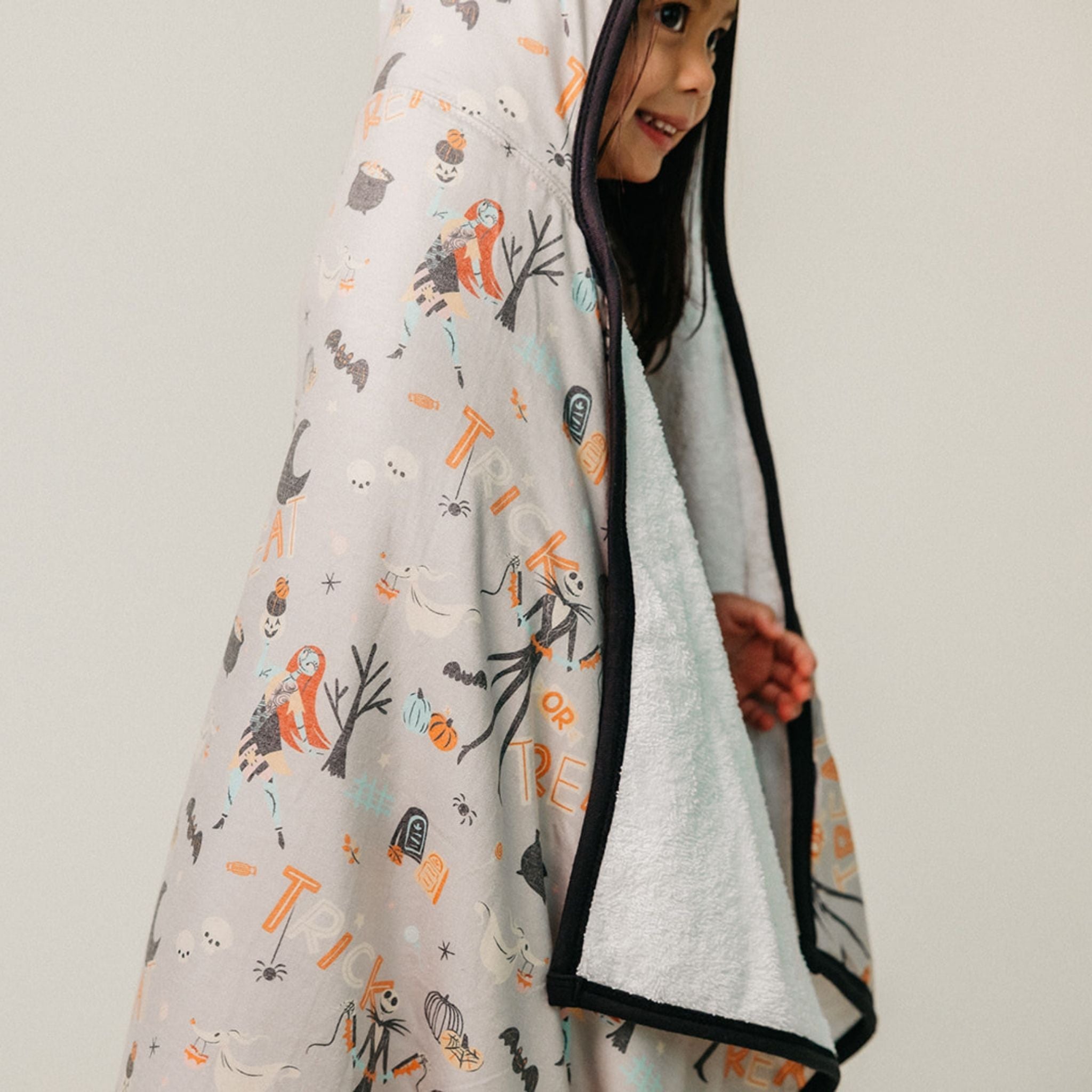Premium Big Kid Hooded Towel - Nightmare Before Christmas