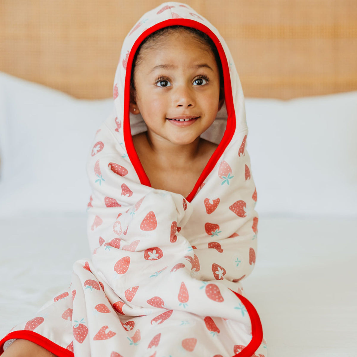 Premium Big Kid Hooded Towel - Strawberry