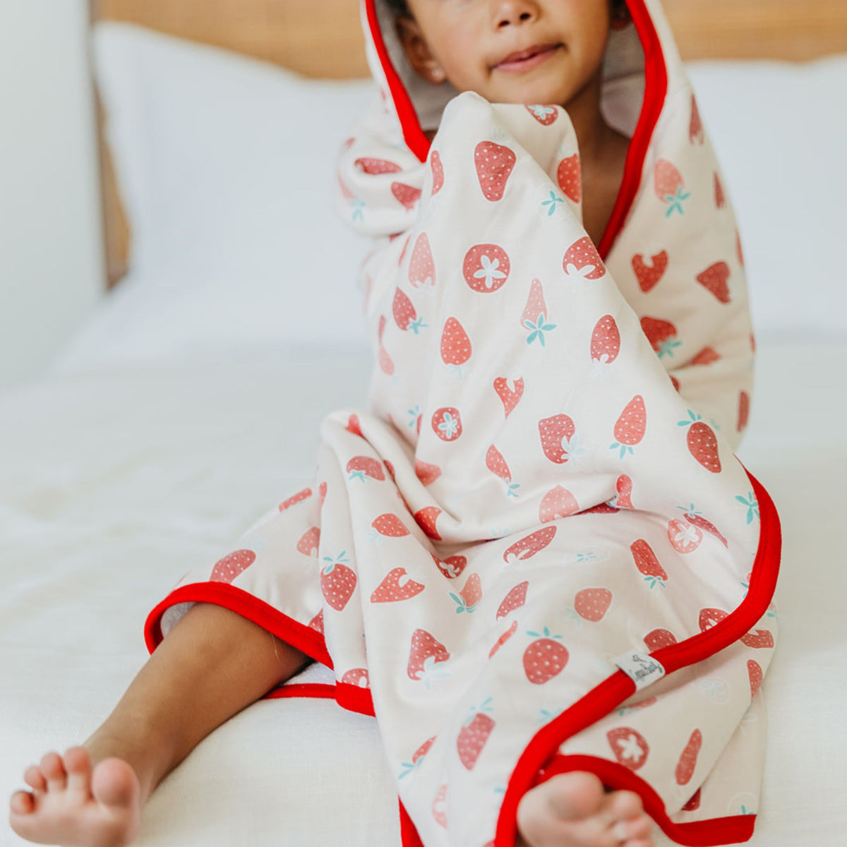 Premium Big Kid Hooded Towel - Strawberry