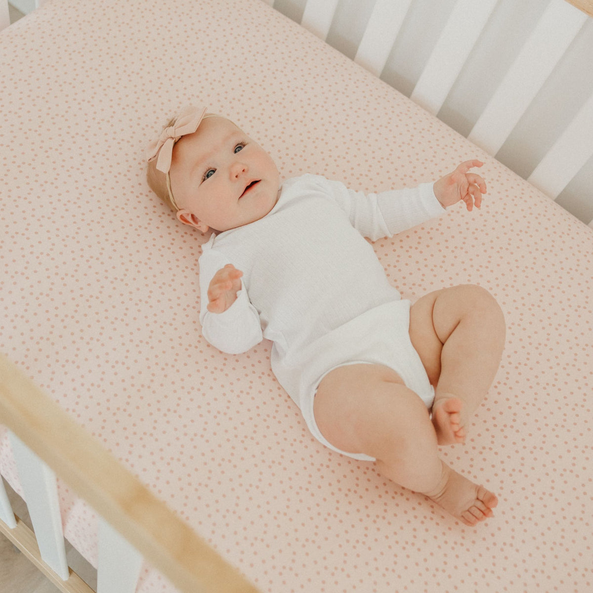 Premium Knit Fitted Crib Sheet - Dottie