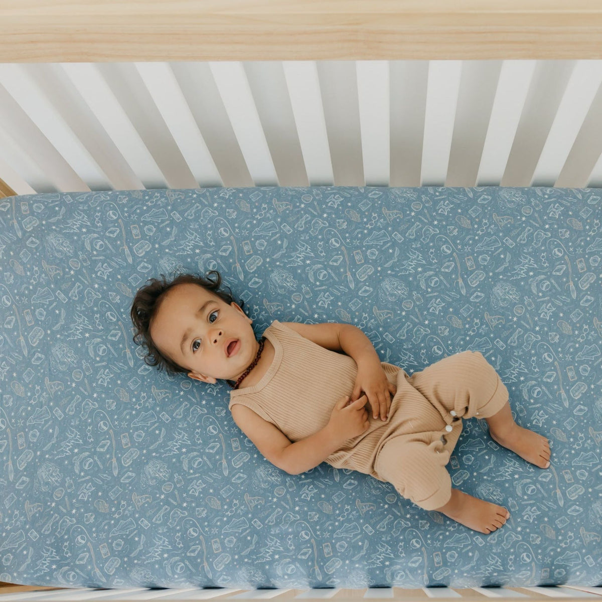 Premium Knit Fitted Crib Sheet - Hogwarts