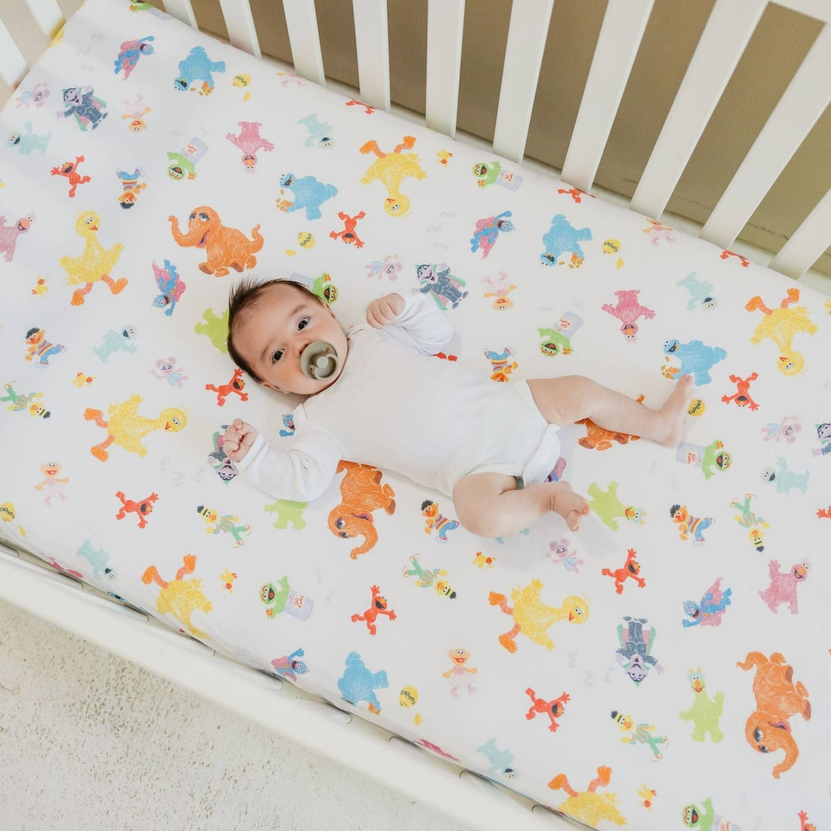 Premium Knit Fitted Crib Sheet - Sesame Friends