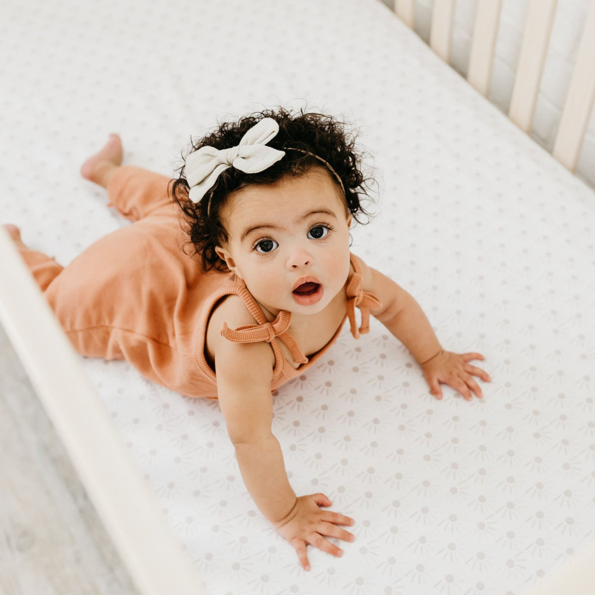 Premium Knit Fitted Crib Sheet - Shine