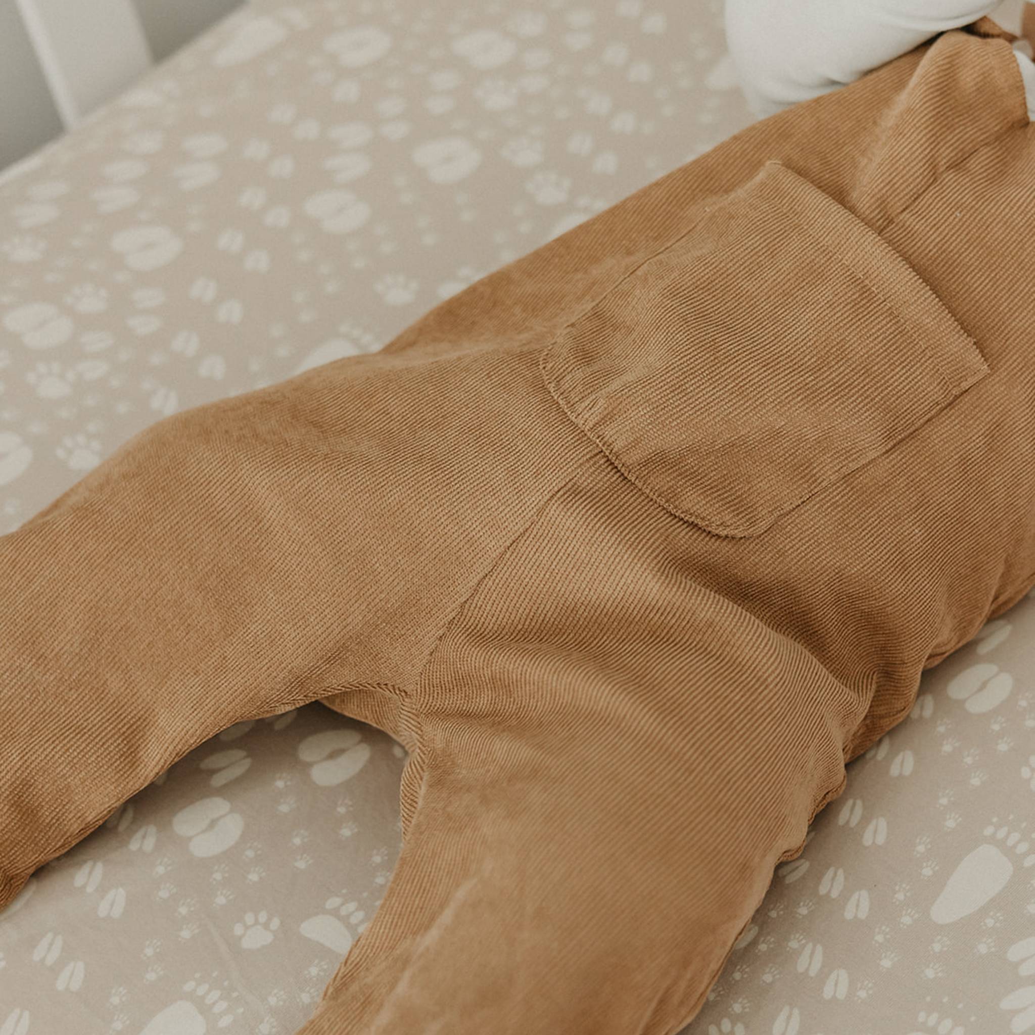 Premium Knit Fitted Crib Sheet - Tracker