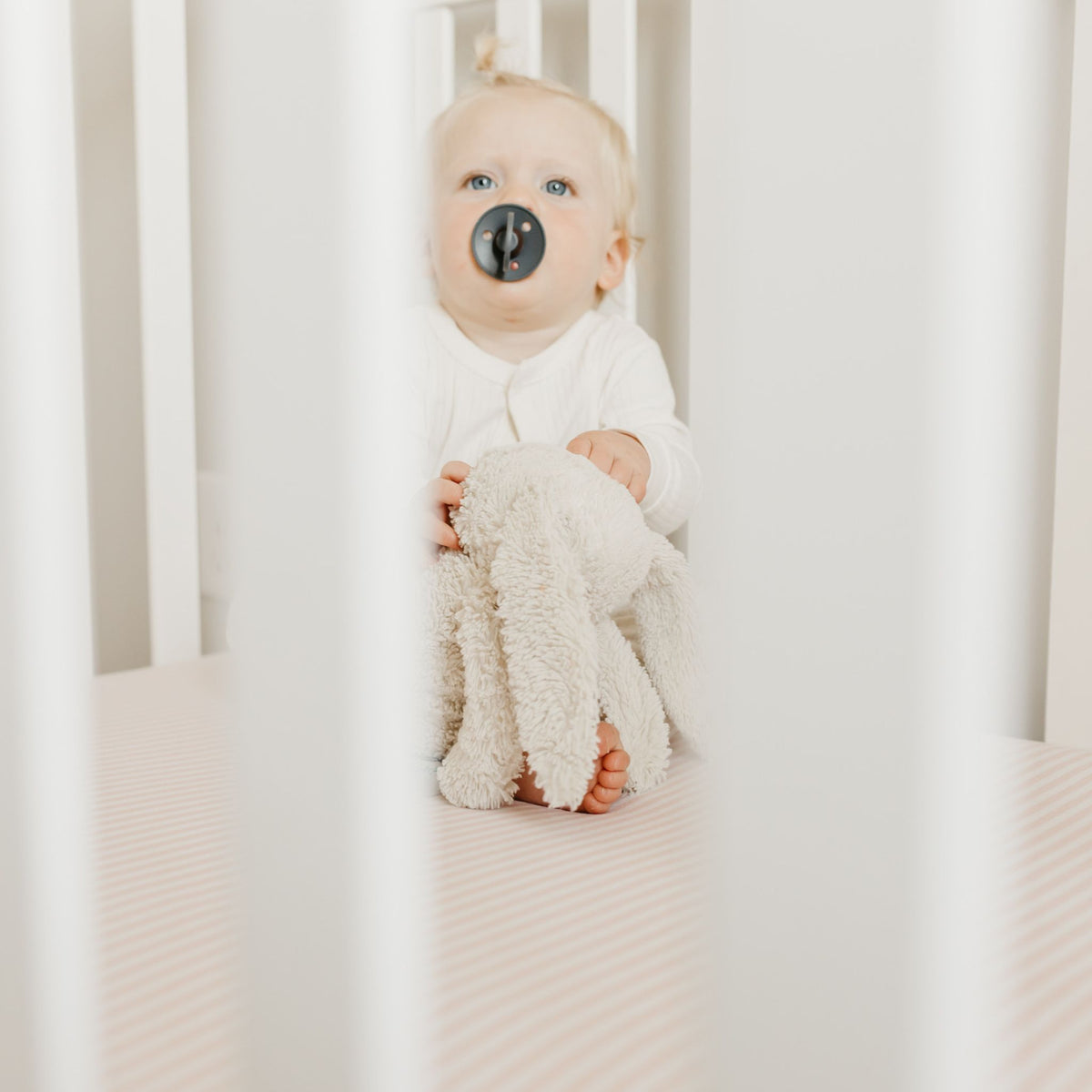 Premium Knit Fitted Crib Sheet - Winnie