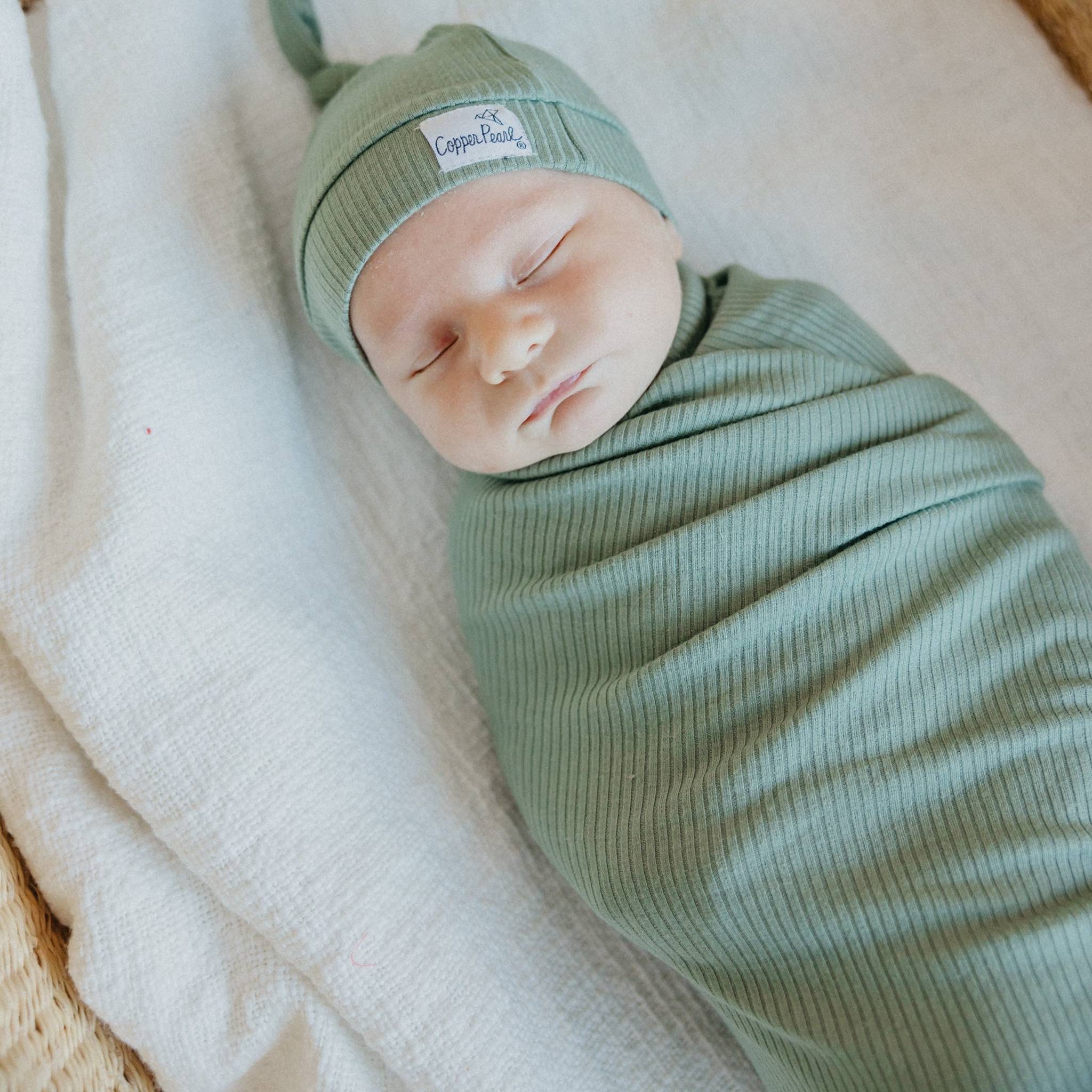 Rib Knit Top Knot Hat - Clover