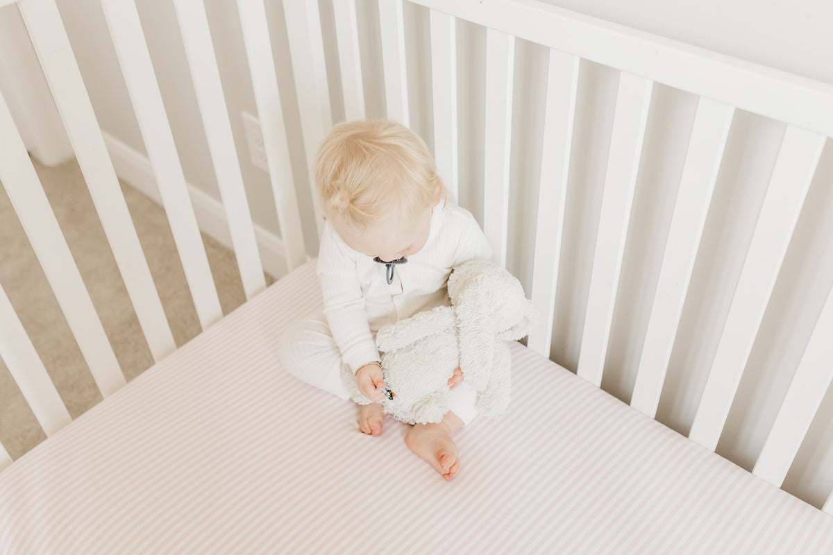 Premium Knit Fitted Crib Sheet - Winnie